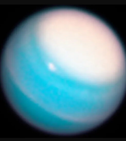 Hình ảnh một cơn bão trên sao Thiên Vương vào năm 2018. Ảnh: NASA