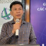 Giám đốc Sở Khoa học và Công nghệ TP HCM Nguyễn Việt Dũng chia sẻ cơ chế hoạt động của Sihub sáng 11/10. Ảnh: Hà An