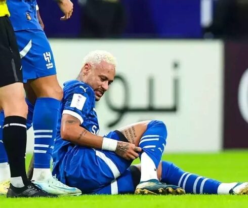Neymar chấn thương trong trận Al Hilal gặp Esteghlal hôm 4/11. Ảnh: Al Hilal
