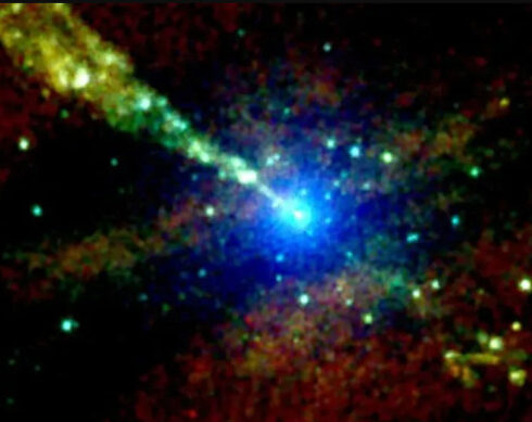 Các nút thắt sáng bên trong luồng phản lực phát ra từ một hố đen gần đó dường như di chuyển với tốc độ khác nhau ở các bước sóng khác nhau. (Nguồn hình ảnh: D. Bogensberger và cộng sự. Astrophys. J. (2024), CC-BY 4.0 )