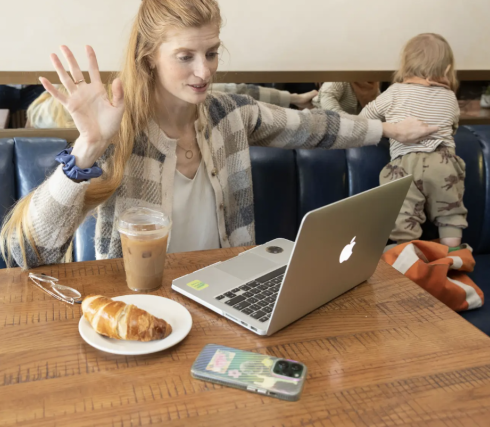 Riling cùng con trai. Ảnh: NY Post