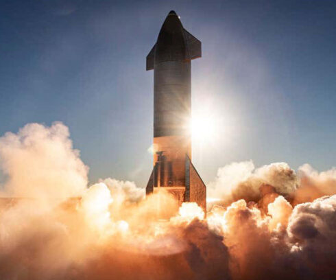 Starship trong một chuyến bay thử nghiệm độ cao lớn. Ảnh: SpaceX