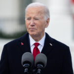 Tổng thống Joe Biden phát biểu tại Nhà Trắng ngày 1/12. Ảnh: AFP