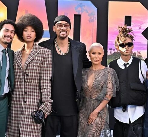 Gia đình ủng hộ buổi quảng bá phim Bad Boys: Ride or Die của Will Smith hôm 30/5. Từ trái qua: Trey Smith, Willow Smith, Will Smith, Jada Pinkett Smith, Jaden Smith và bà Adrienne Banfield-Norris. Ảnh: Film Magic
